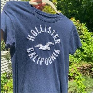 CUTE HOLLISTER SHIRT